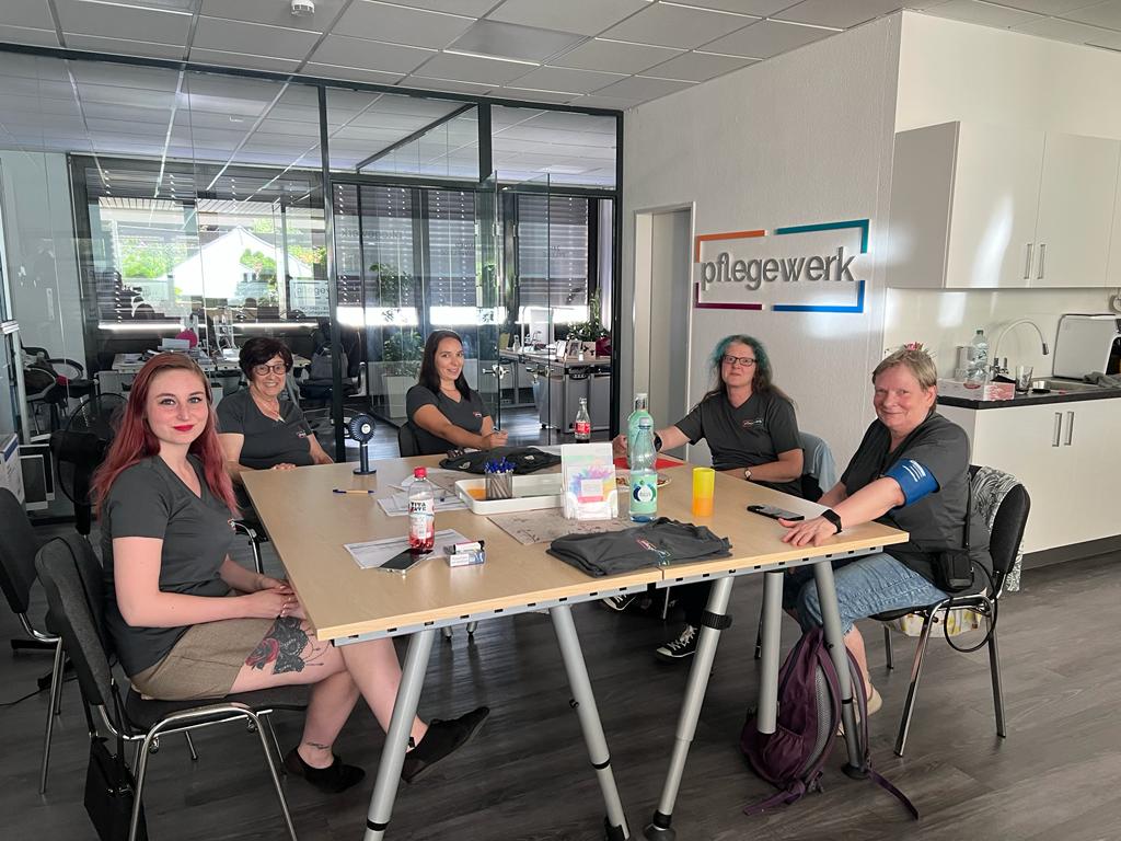 pflegewerk-unser-team-1.jpeg